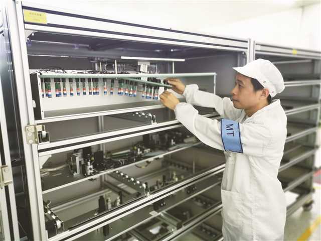 周詞林 創(chuàng)新研發(fā)汽車智能網(wǎng)聯(lián)產(chǎn)品下線測試系統(tǒng)，攻克衛(wèi)星定位模塊核心技術